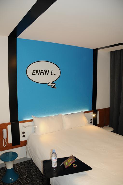 Hotel Ibis Styles Chambery Centre Gare Zimmer foto
