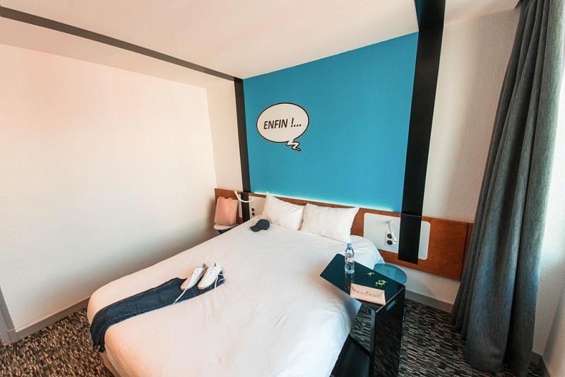 Hotel Ibis Styles Chambery Centre Gare Exterior foto