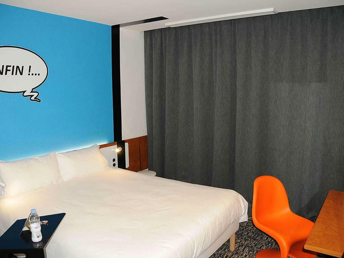 Hotel Ibis Styles Chambery Centre Gare Exterior foto